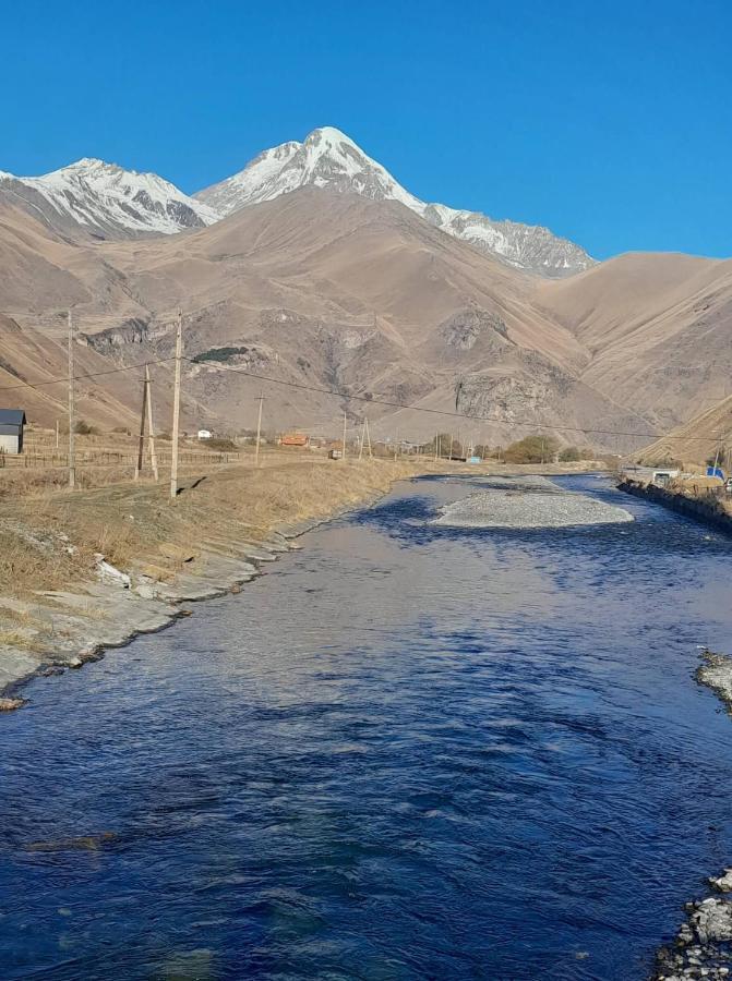 Warm House ξενώνας Kazbegi Εξωτερικό φωτογραφία